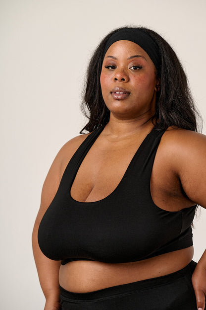 Emil - Viscose Crop Top in Black