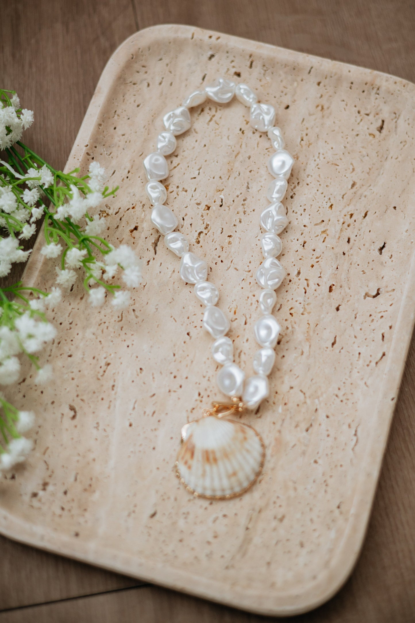 Trendy & Tropical Necklace